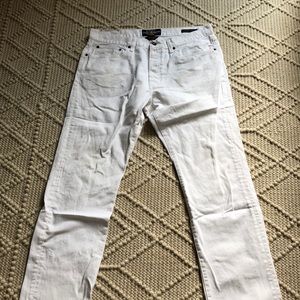 White mens lucky jeans. 36x32.